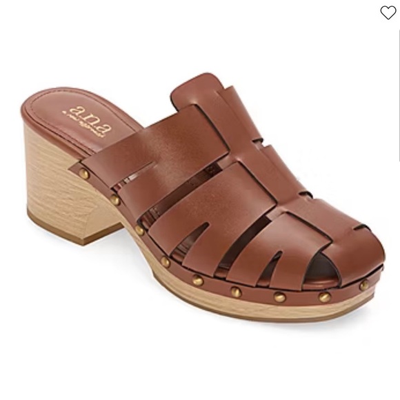 Clogs/Wedges - Picture 1 of 6